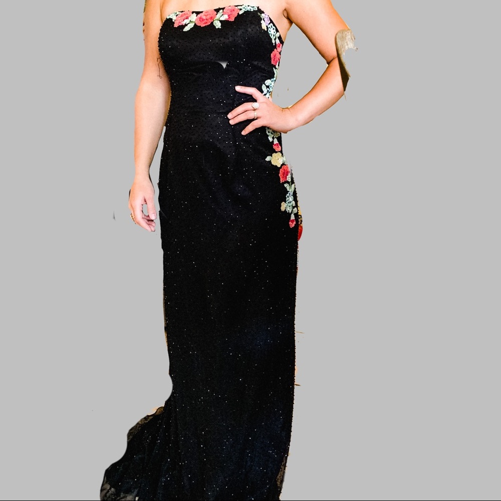 Cache strapless beaded sequined gown